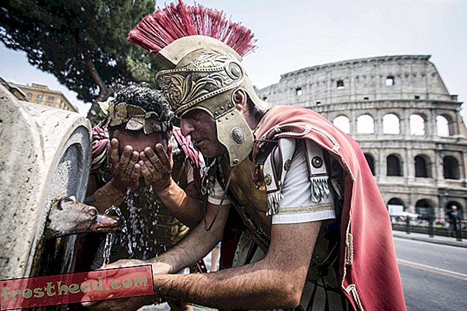 έξυπνες ειδήσεις, έξυπνο ιστορικό ειδήσεων & αρχαιολογία, έξυπνα ταξίδια ειδήσεων - Ρώμη ακριβώς απαγορεύεται Centurions
