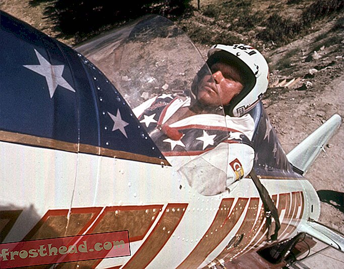 Risk-Taker Evel Knievel was een groot voorstander van het dragen van een helm