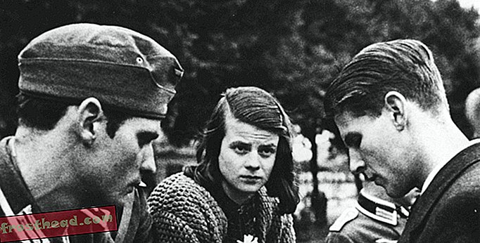 Salainen opiskelijaryhmä, joka pakkastui natseihin-älykkäät uutiset, fiksut uutiset ja historia