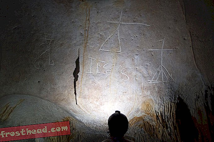 nutikad uudised, nutikad uudiste ajalugu ja arheoloogia, nutikad uudistereisid - Cave Graffiti näitab põliselanikke ja eurooplasi, kes olid Kariibi mere piirkonnas varakult dialoogi pidanud
