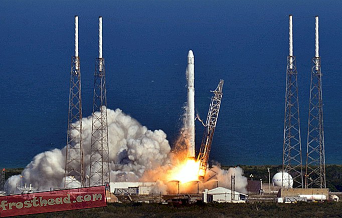 SpaceX ei maandunud oma raketi alla