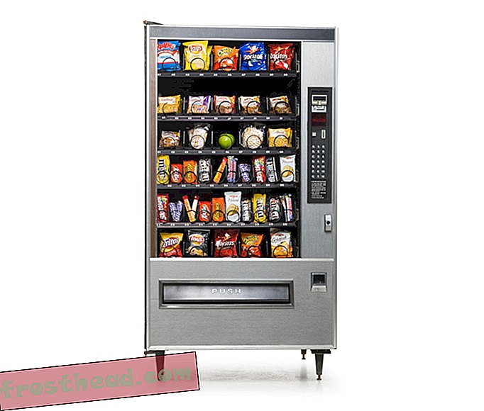 El breve retraso de la máquina expendedora ayuda a las personas a tomar mejores decisiones en cuanto a refrigerios