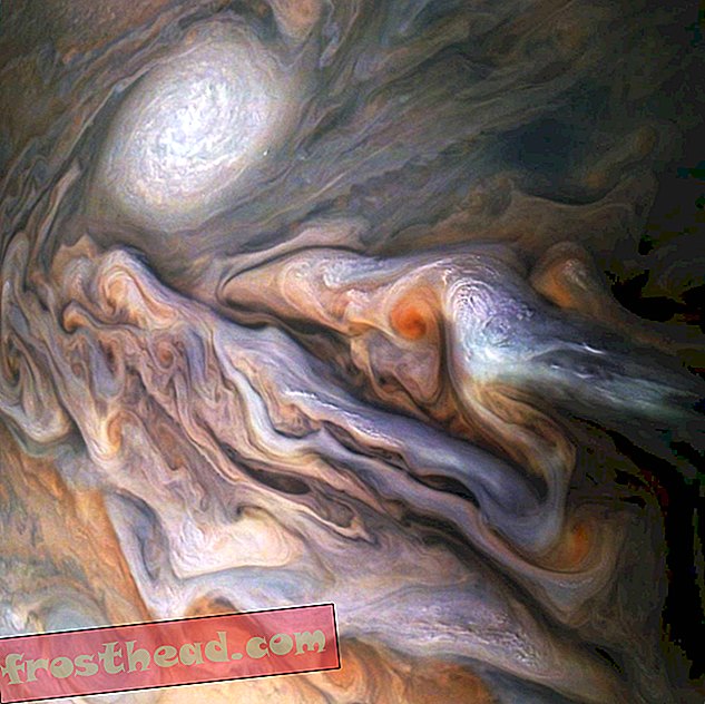 Последнее фото Юпитера с Юпитером захватывает дух
