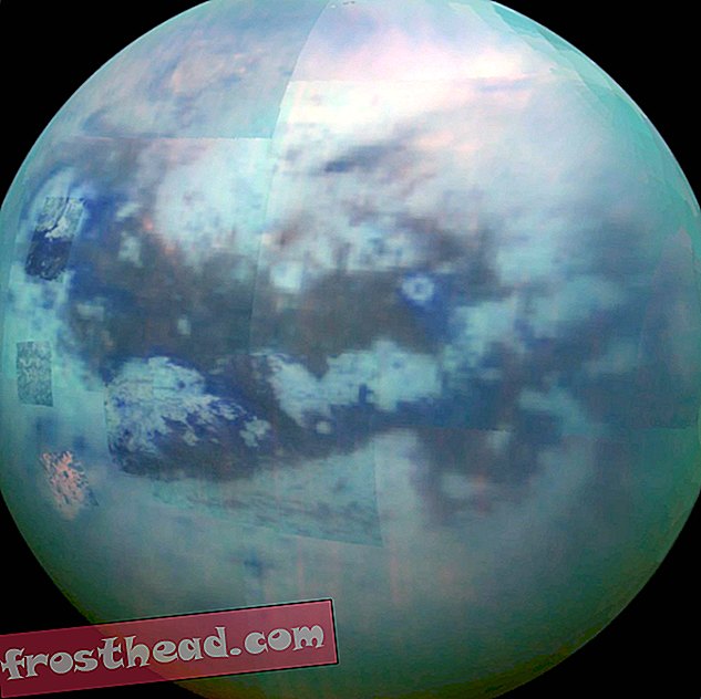 Peering přes Titanovo opar
