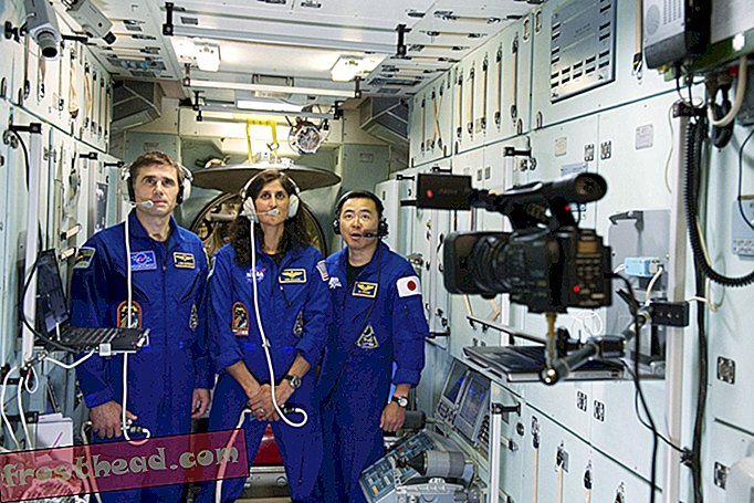 Er is geen wasgoed in de ruimte, dus NASA probeert kleding te maken die niet stinkt