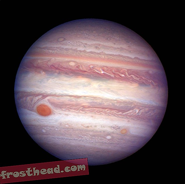 Nouvelles intelligentes, science de l'information intelligente - Hubble accroche le splendide instantané de Jupiter
