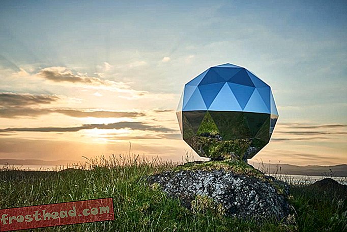 Rocket Lab lanzó esta esfera reluciente en órbita