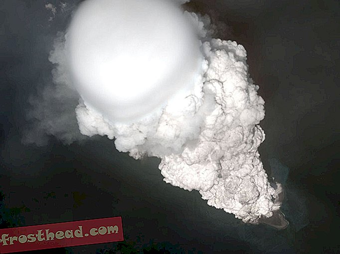 интелигентни новини, умни новини - Чуйте звуците на вулканичен гръм, записани за първи път от всякога
