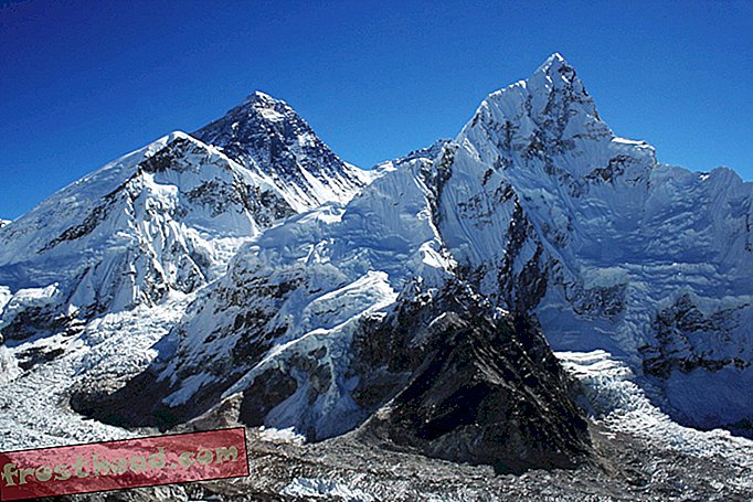 Adakah gempa bumi membuat Gunung Everest lebih pendek?  Ekspedisi Baru Bermaksud Mencari