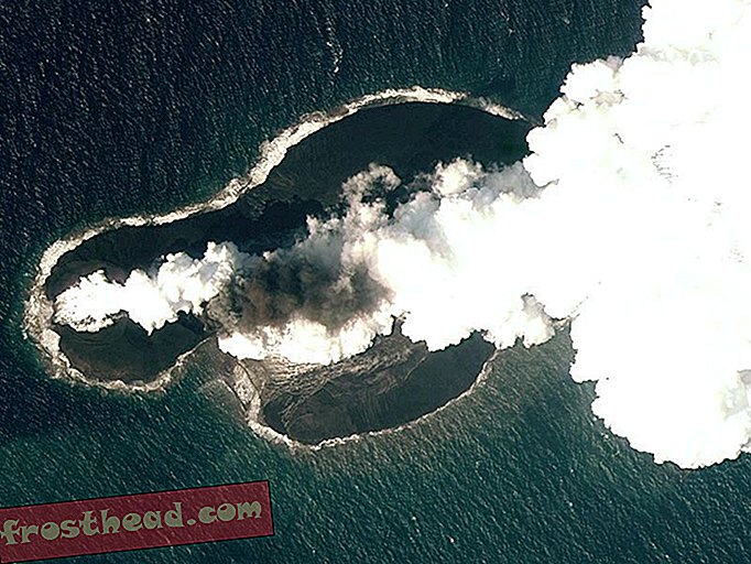 Beobachten Sie eine Vulkaninselform im Roten Meer