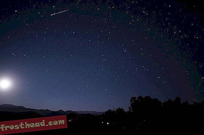 Udržujte oči na obloze pro meteory Delta Aquarid tento měsíc