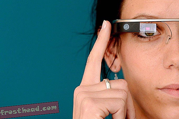 Ce propriétaire de Google Glass n'a pris que son appareil pour dormir et se doucher