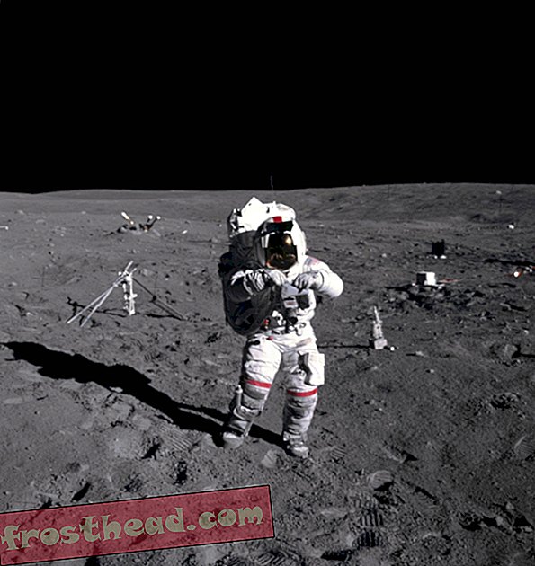 El hombre en la luna fue hecho por la radiactividad, no por meteoritos
