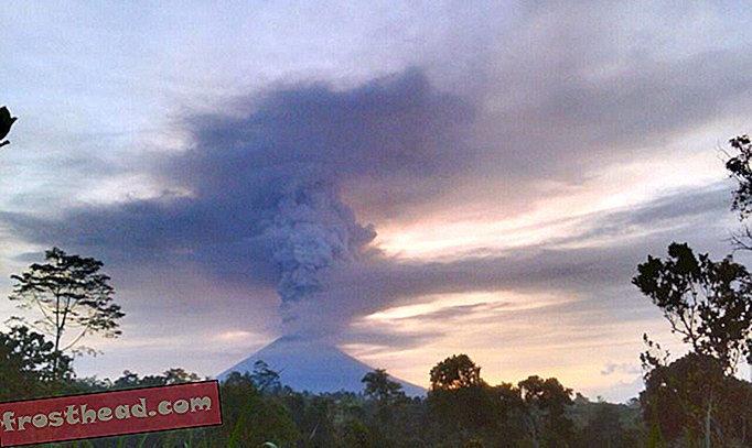 La géologie du volcan Simmering Agung de Bali