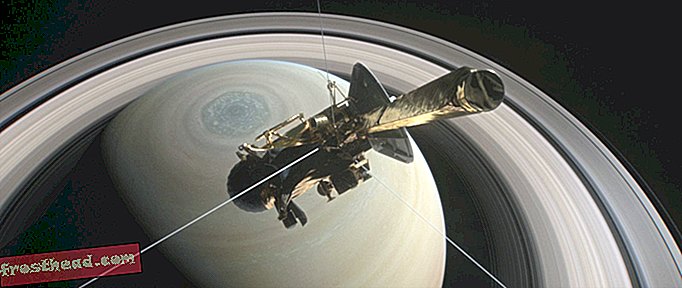 Ο Cassini κάνει μια τολμηρή βουτιά