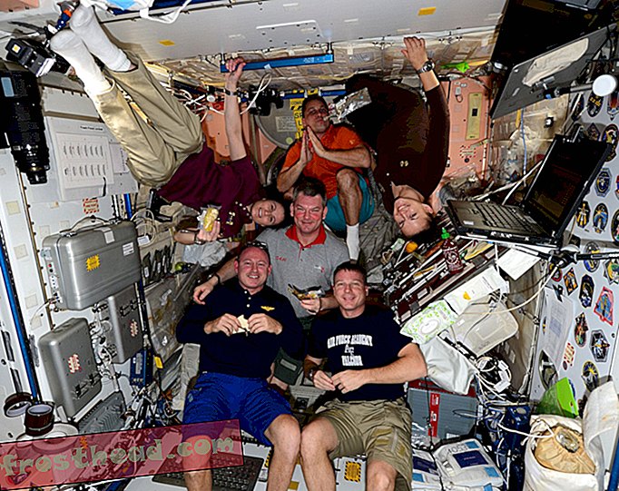 Hvad spiser astronauter ved Thanksgiving?