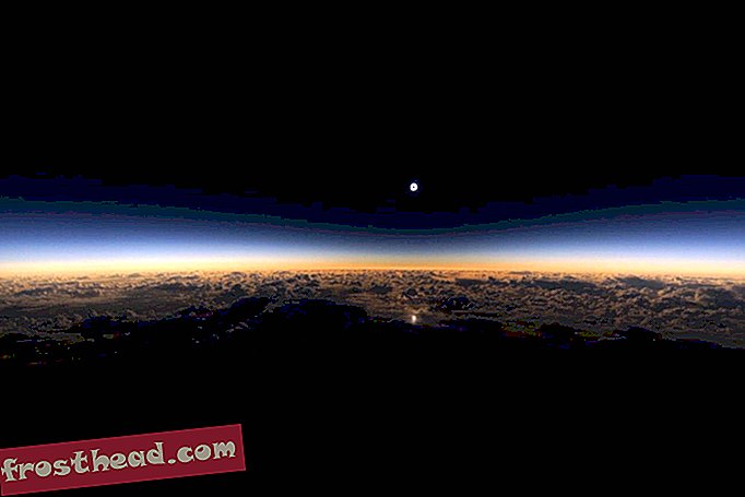 L'éclipse solaire de Chase August à bord de ce vol spécial