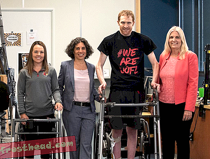 Како имплантиране електроде помажу парализираним људима да стоје и ходају поново
