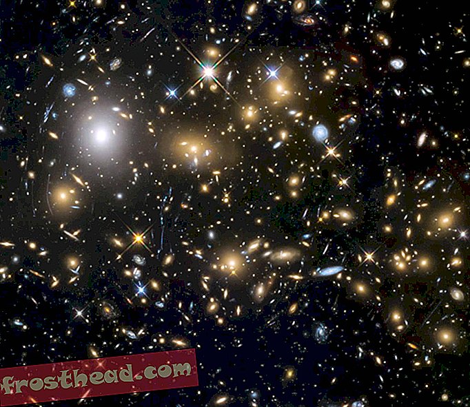 खगोलविदों ने ब्रह्मांड में सबसे पुरानी आकाशगंगाओं में से एक को देखा