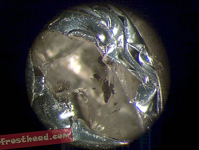 Minéral jamais vu auparavant trouvé à l'intérieur d'un diamant
