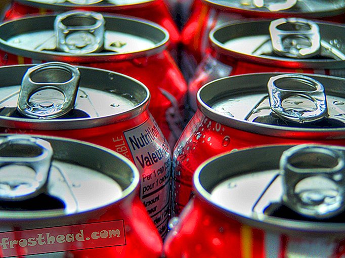 नया अध्ययन स्वास्थ्य संगठनों के लिए कोक और पेप्सी के असहज लिंक पर प्रकाश डालता है