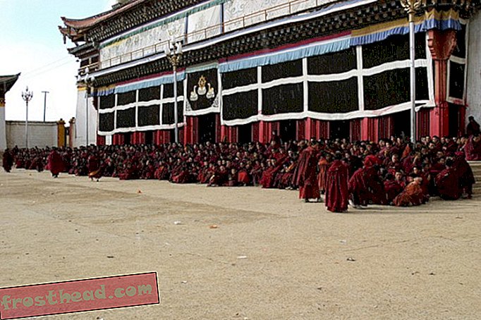 Зашто су се многи тибетански монаси запалили?