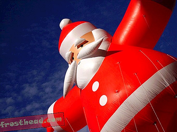 Санта мог полностью доставить все эти подарки, используя червячные отверстия или облака относительности