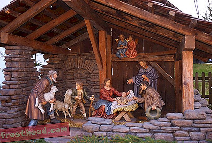 最初のキリスト降誕のシーンは1223年に作成されました
