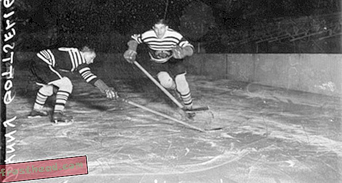 в smithsonian, в smithsonian, блогове, около мола - Снимки: Националната хокейна лига навършва 95 години