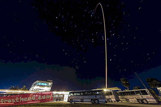 Lancio del gantry di osservazione LC-39 Visualizzazione di Michael Seeley.jpg