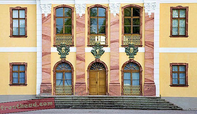 Pintu masuk Istana Belvedere